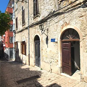 https://apartments-smaila-1729.in-istria.net
